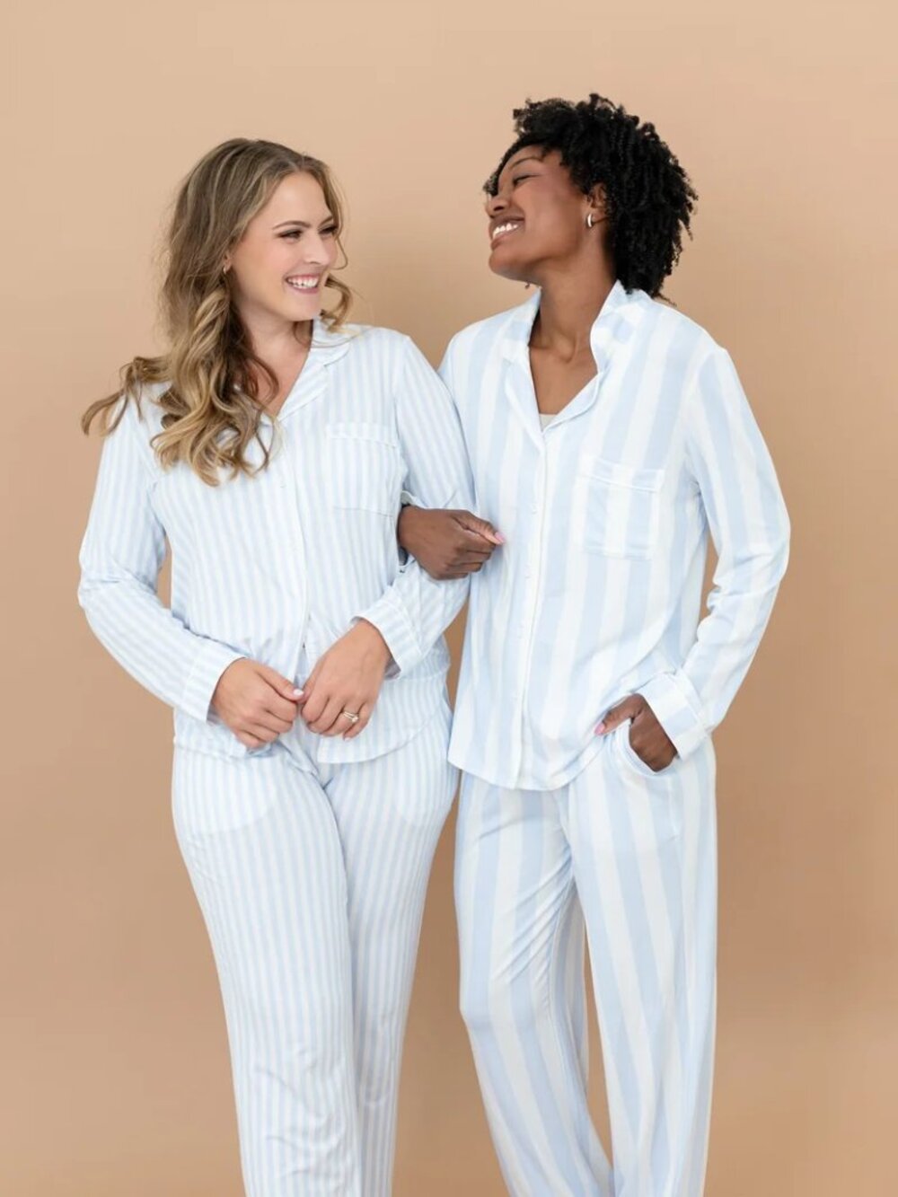 Kyte Long-Sleeved Pajama Set in Big Mist Stripe Size Small